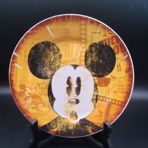 Disney Jerry Leigh Design Plate